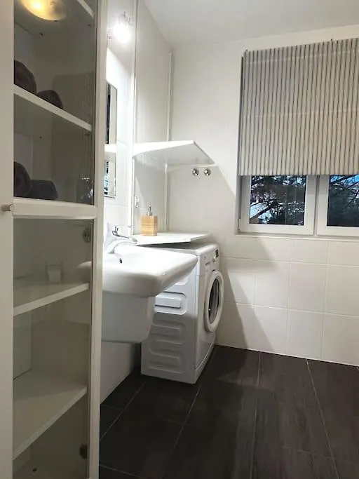 Apartament Gdansk Srodmiescie 40M2 Bezplatny Parking Pralka Suszarka Wifi Hulajnogi Apartment Poland