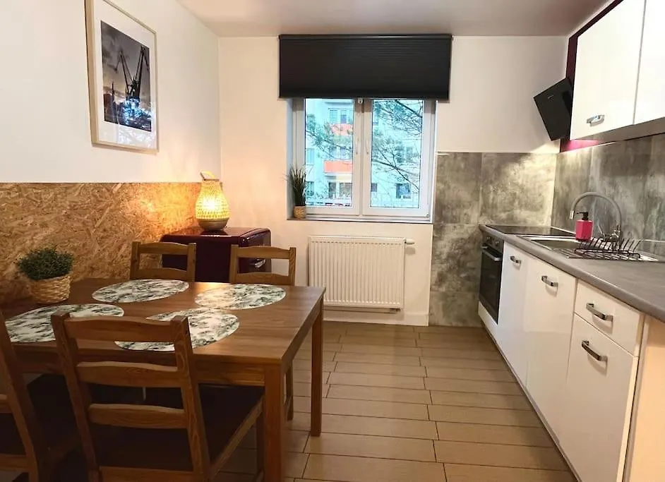 Appartamento Apartament Gdansk Srodmiescie 40M2 Bezplatny Parking Pralka Suszarka Wifi Hulajnogi 0*,